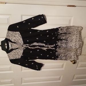 Patterned Dress with Waist Tie Women's Black and White Size 12 Oasis Jeans